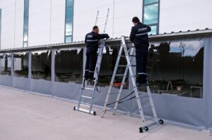PL003 utilisé en échelle d'extension le long d'une façade